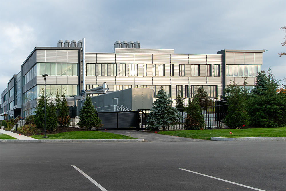 25/27 Blue Sky Drive